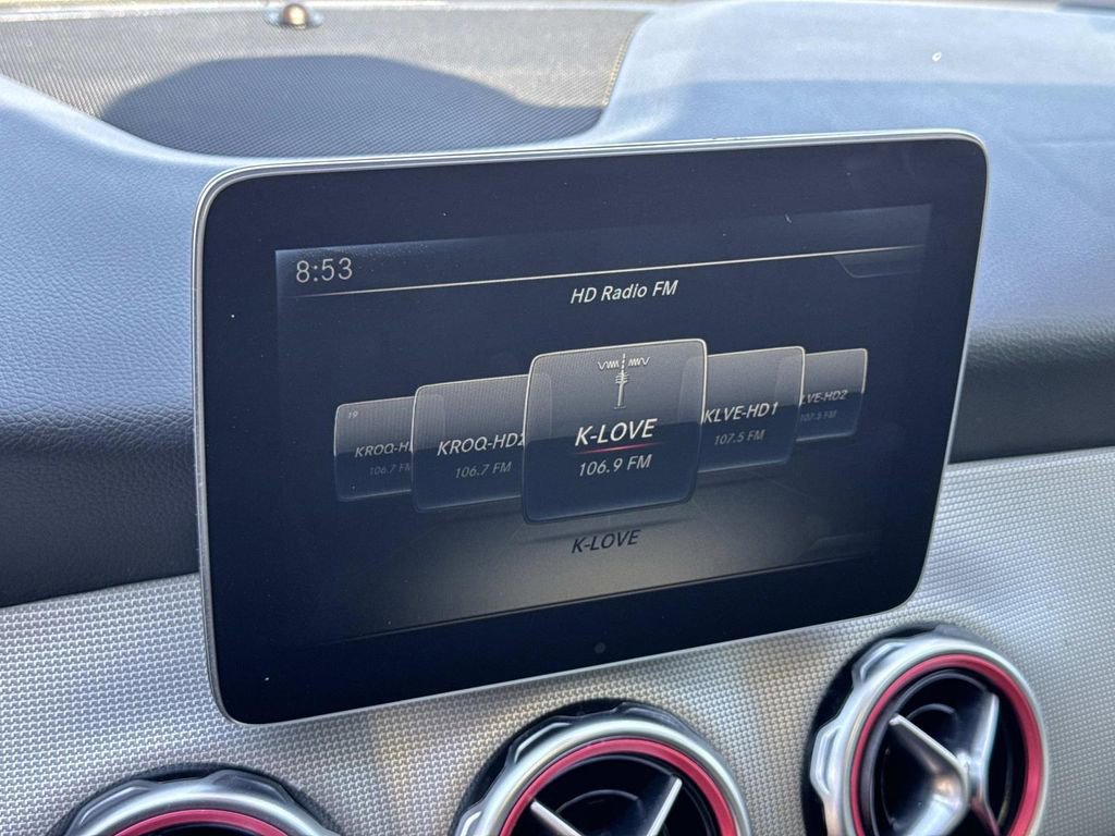 Used 2018 Mercedes-Benz GLA 250 image 13