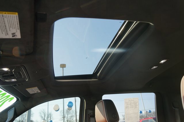 Used 2025 GMC Sierra 1500 Denali Ultimate image 13