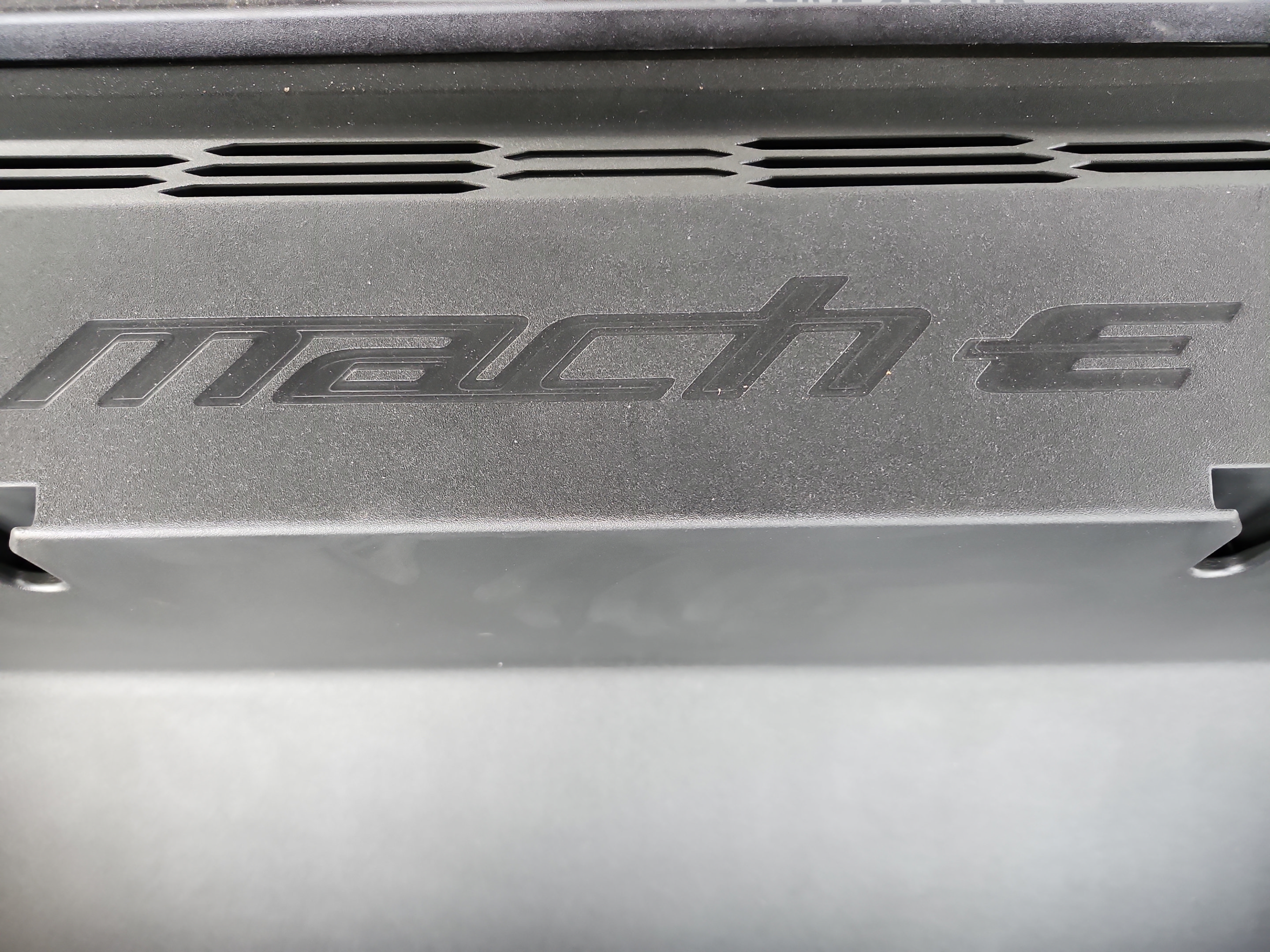 Certified 2025 Ford Mustang Mach-E Select RWD image 27