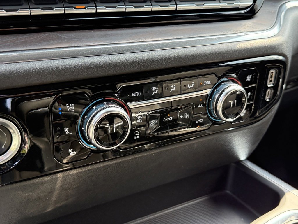 Used 2023 GMC Sierra 1500 SLT w/ SLT Convenience Package image 13