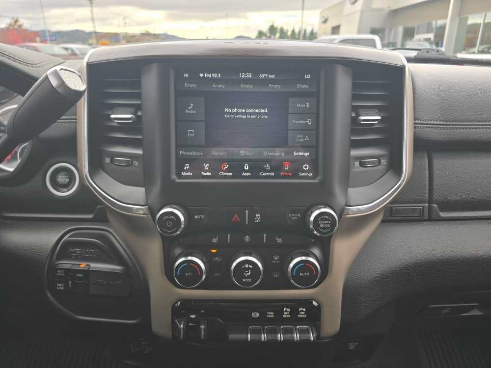 Used 2019 RAM 3500 Laramie w/ Chrome Appearance Group AWD/4WD image 13