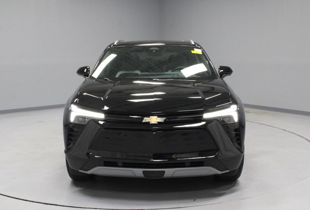 Used 2024 Chevrolet Blazer EV LT AWD/4WD image 6