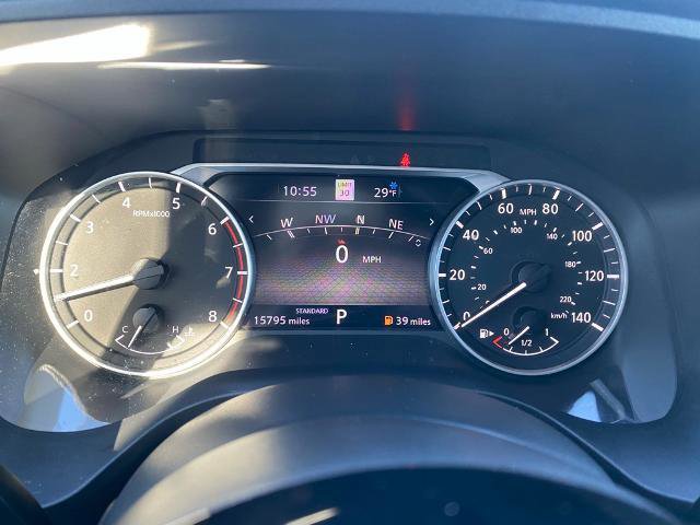 Used 2023 Nissan Rogue SL w/ SL Premium Package image 19