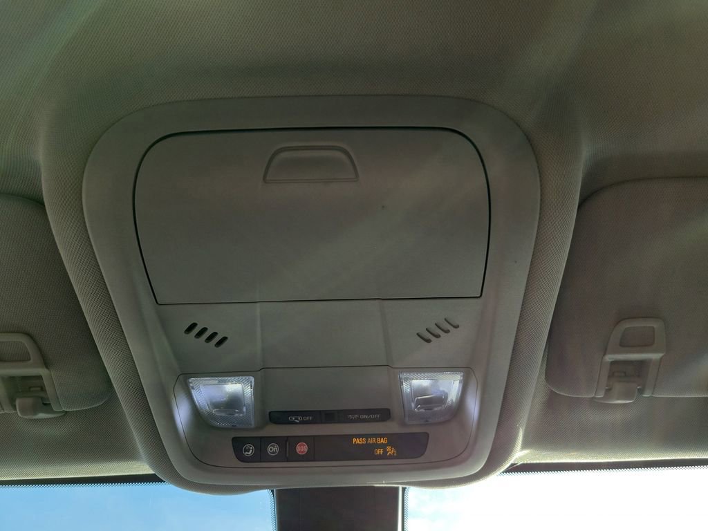 Used 2022 Chevrolet Equinox LT image 33