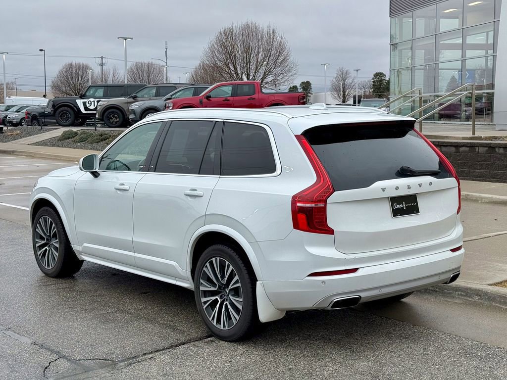 Used 2021 Volvo XC90 T5 Momentum w/ Climate Package image 4