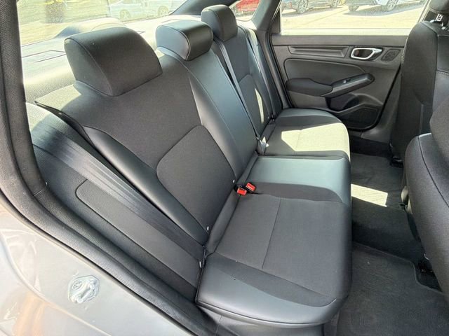 Used 2023 Honda Civic Sport image 25
