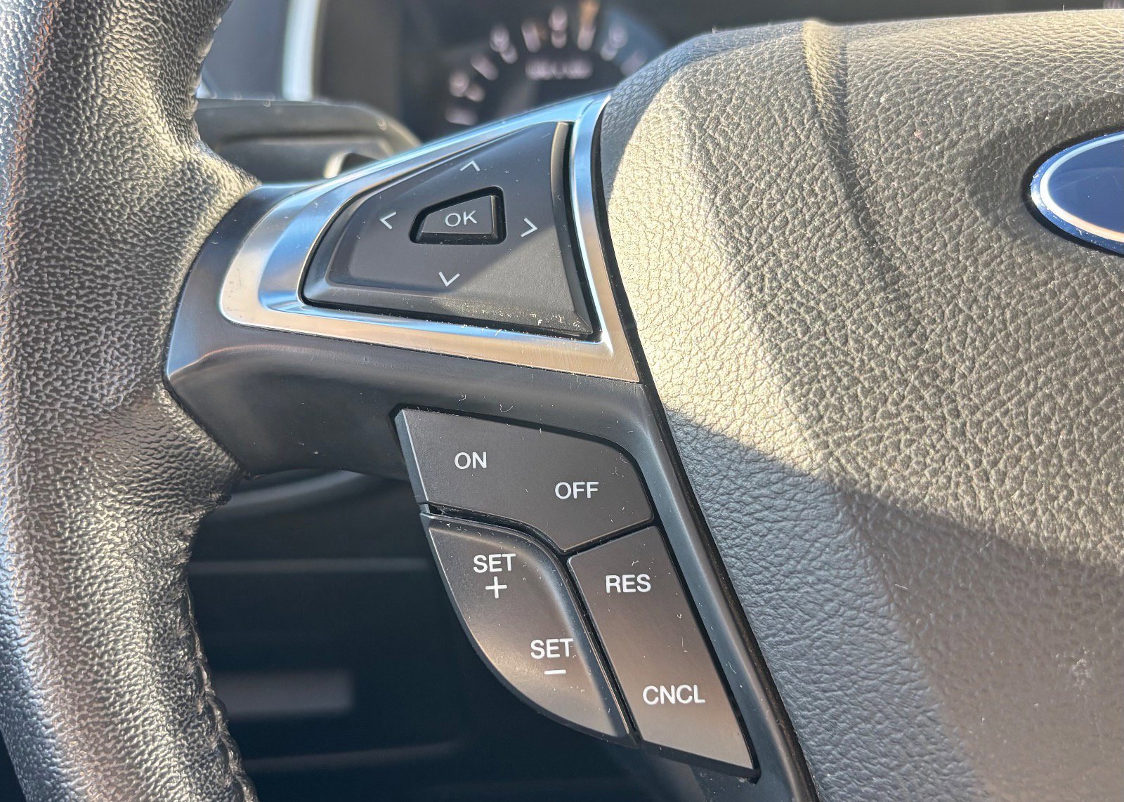 Certified 2017 Ford Edge SEL w/ Class II Trailer Tow Package image 31