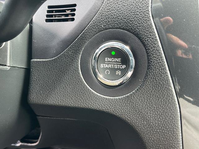 Certified 2017 Ford Explorer XLT w/ Equipment Group 202A image 9