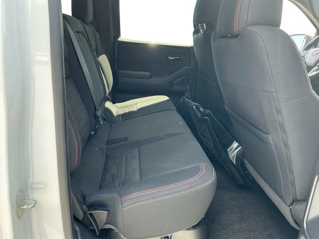 Used 2022 Nissan Frontier PRO-4X AWD/4WD image 18