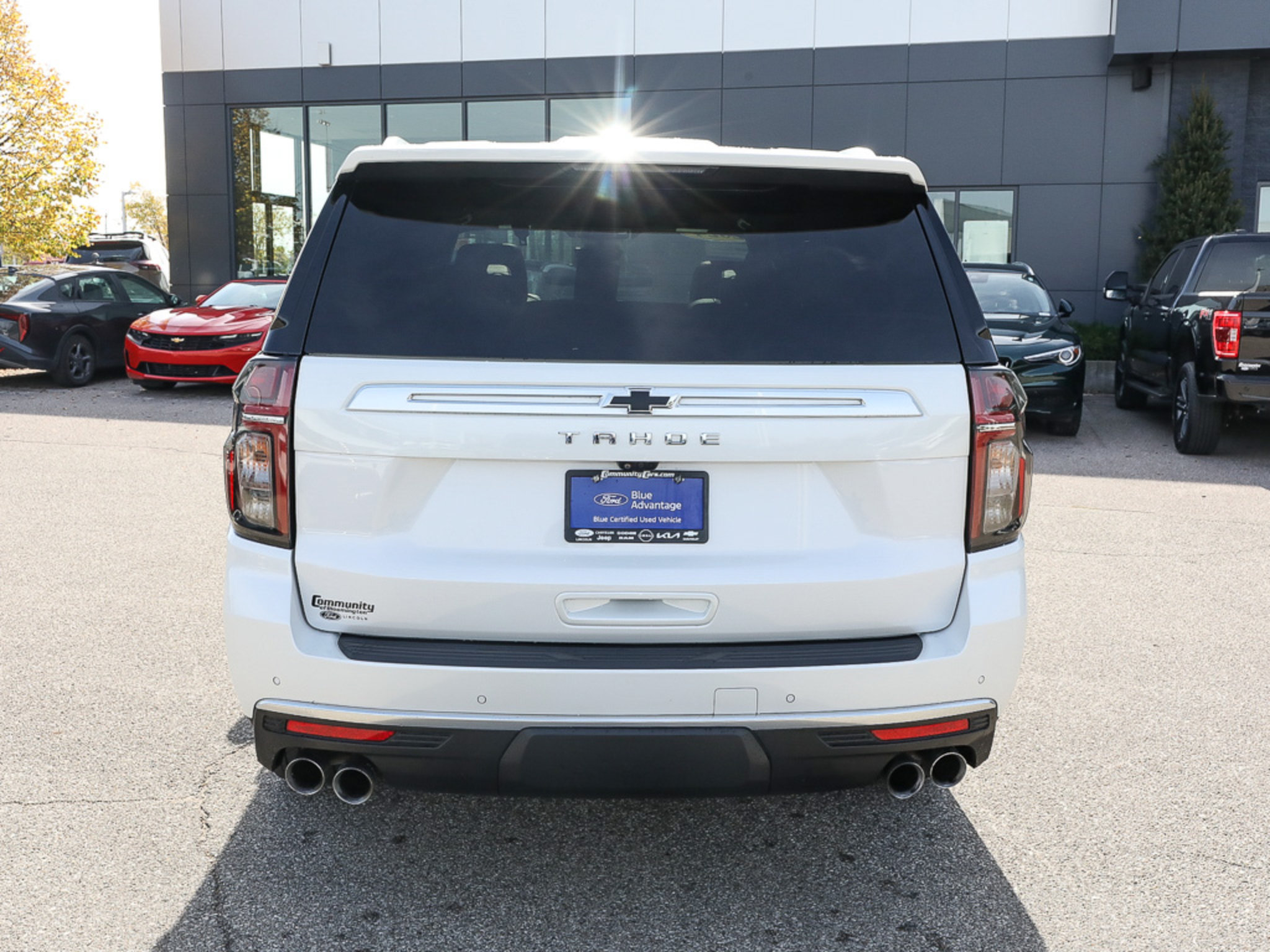 Used 2024 Chevrolet Tahoe High Country AWD/4WD image 5