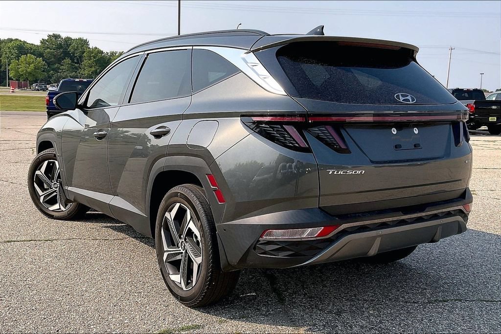 Used 2023 Hyundai Tucson Limited AWD/4WD image 3