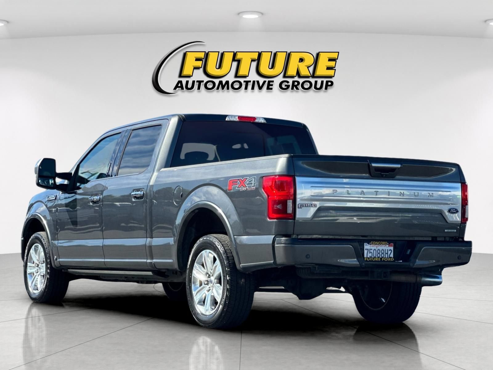 Certified 2018 Ford F150 Platinum w/ Equipment Group 701A Luxury AWD/4WD image 5
