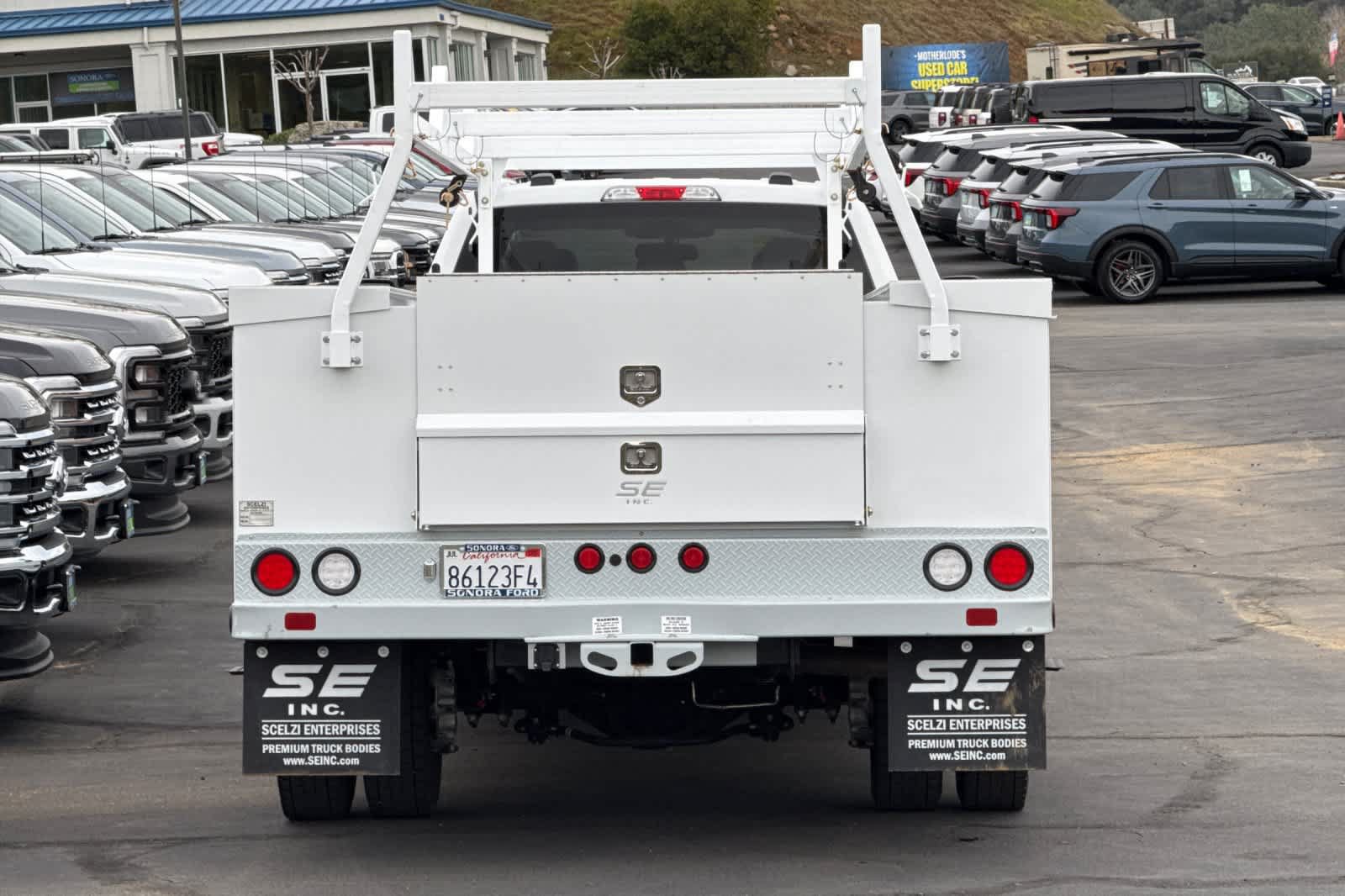 Certified 2025 Ford F550 4x4 SuperCab Super Duty w/ XLT Value Package image 5