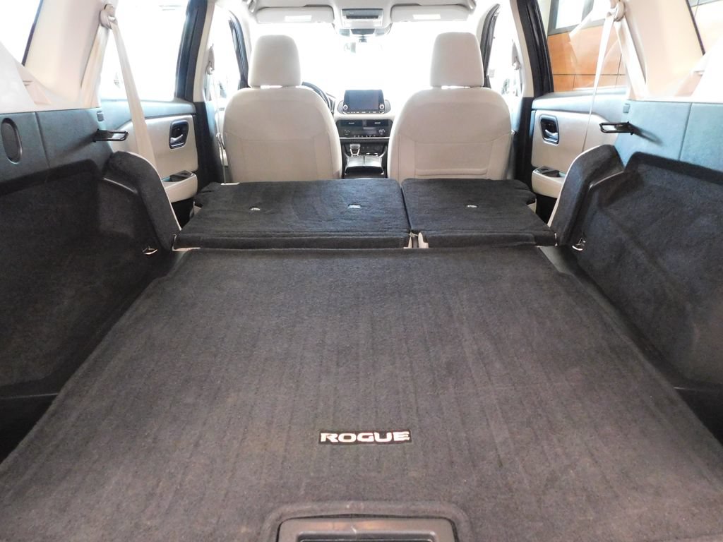 Used 2025 Nissan Rogue SV AWD/4WD image 44
