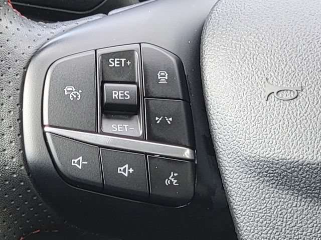 Certified 2024 Ford Escape ST-Line w/ Tech Pack #1 FWD image 33