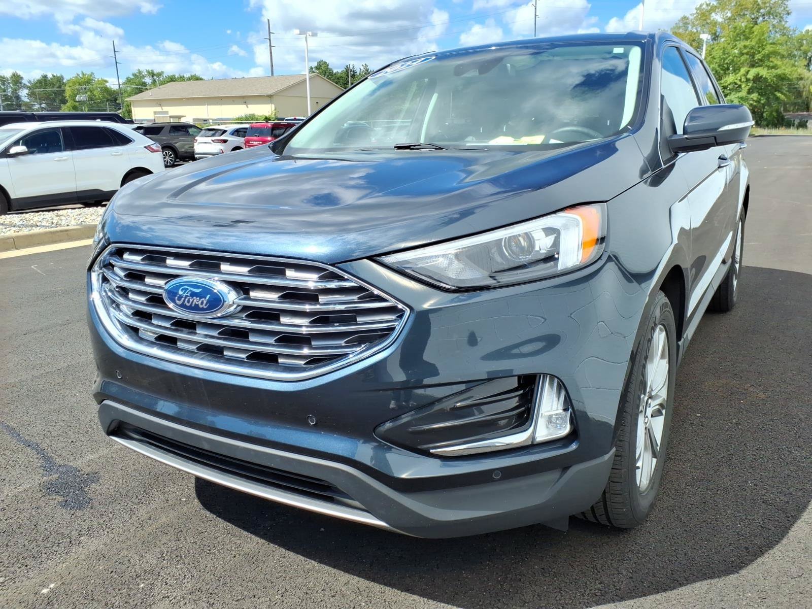 Certified 2024 Ford Edge Titanium AWD/4WD image 3