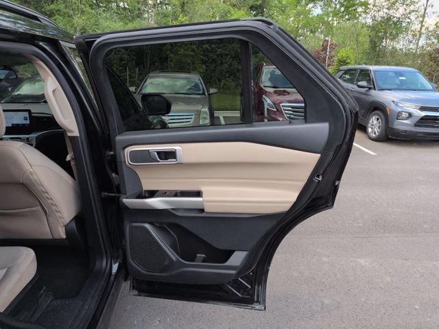 Certified 2022 Ford Explorer XLT AWD/4WD image 14