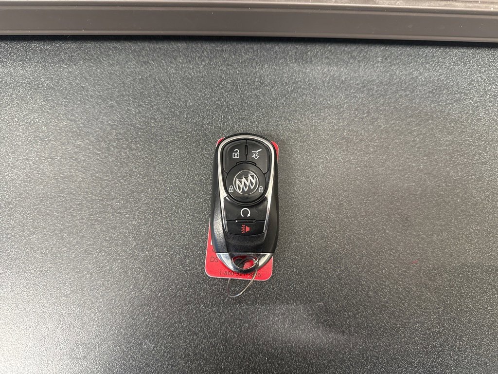 Used 2018 Buick Regal Essence w/ Driver Confidence Package #1 image 14