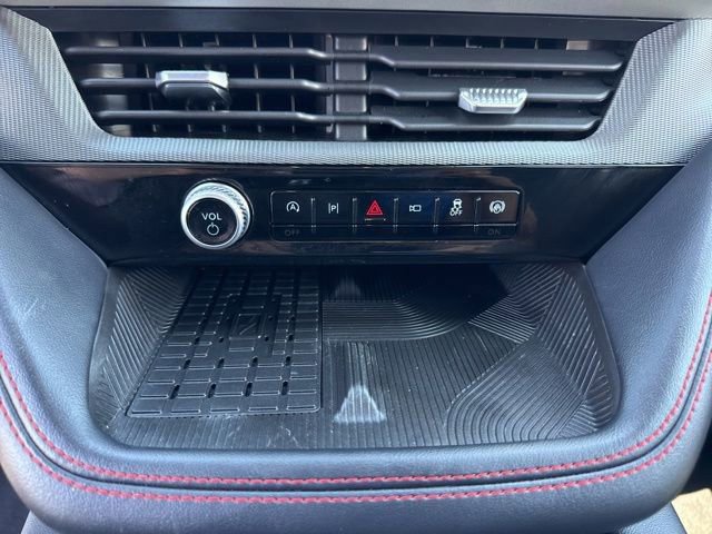 Certified 2025 Ford Explorer ST-Line w/ Premium Package RWD image 30