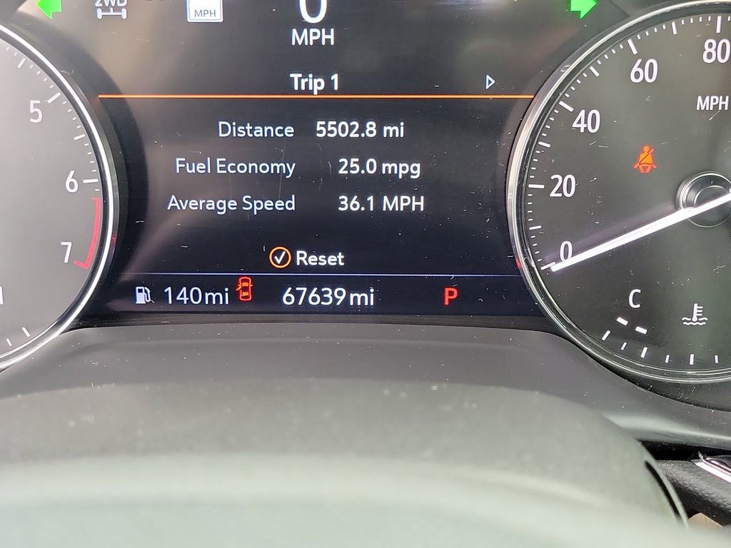 Used 2021 Buick Envision Avenir w/ Technology Package II image 26