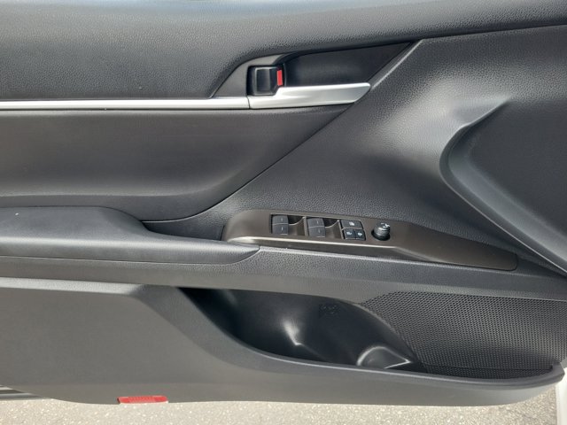 Used 2024 Toyota Camry SE w/ Convenience Package FWD image 21