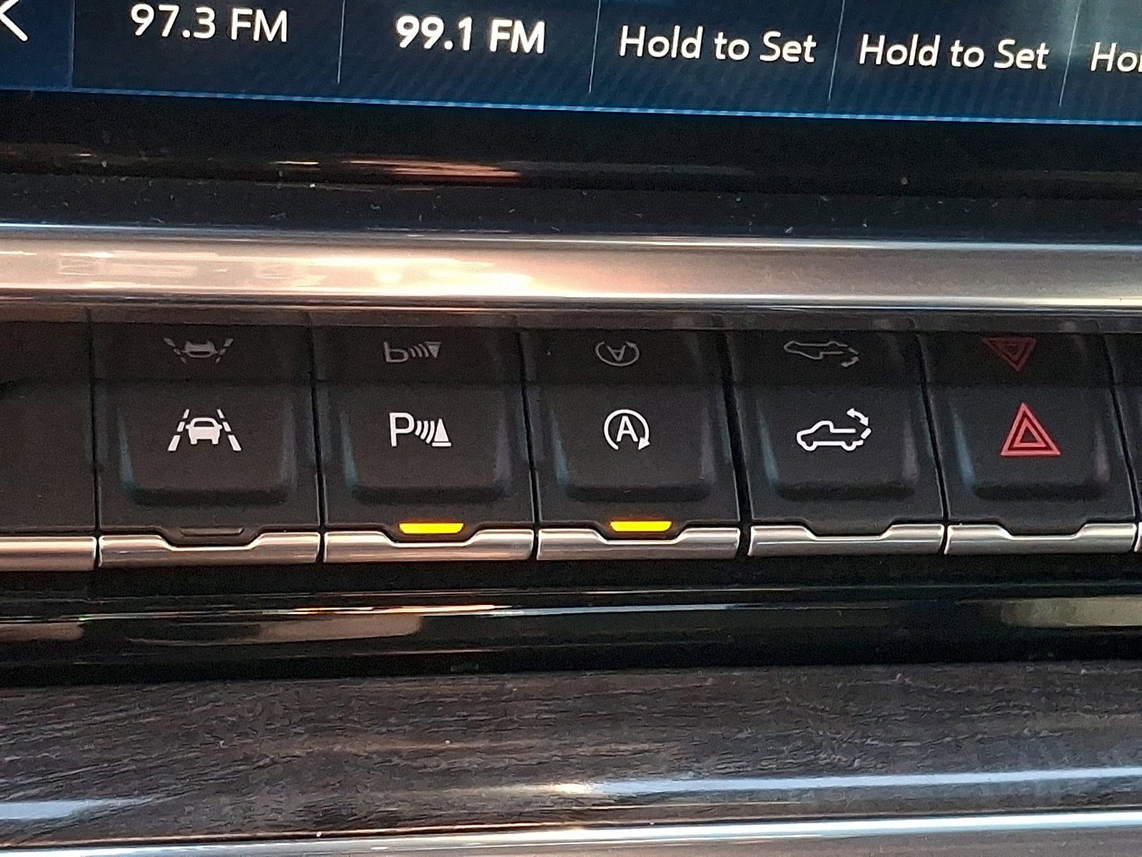 Used 2023 Chevrolet Silverado 1500 LTZ w/ Z71 Off-Road Package image 25