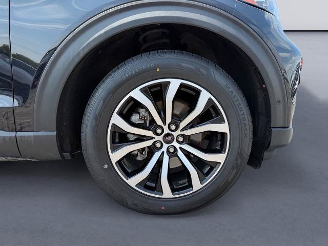 Certified 2021 Ford Explorer ST w/ Equipment Group 401A AWD/4WD image 9