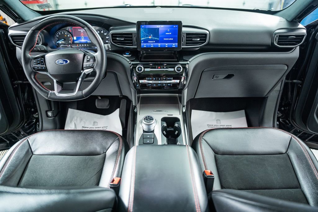 Certified 2022 Ford Explorer ST-Line w/ Class IV Trailer Tow Package image 23