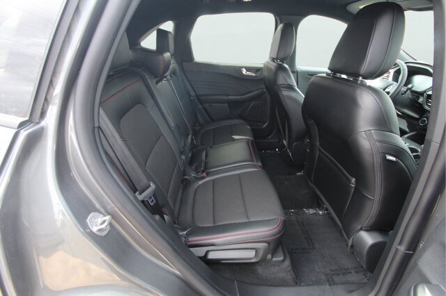 Certified 2025 Ford Escape ST-Line AWD/4WD image 11