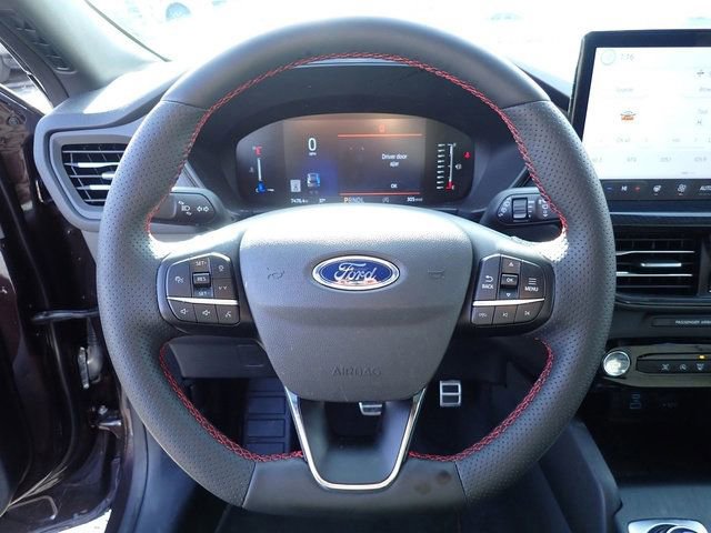 Certified 2023 Ford Escape ST-Line w/ Tech Pack #1 image 23