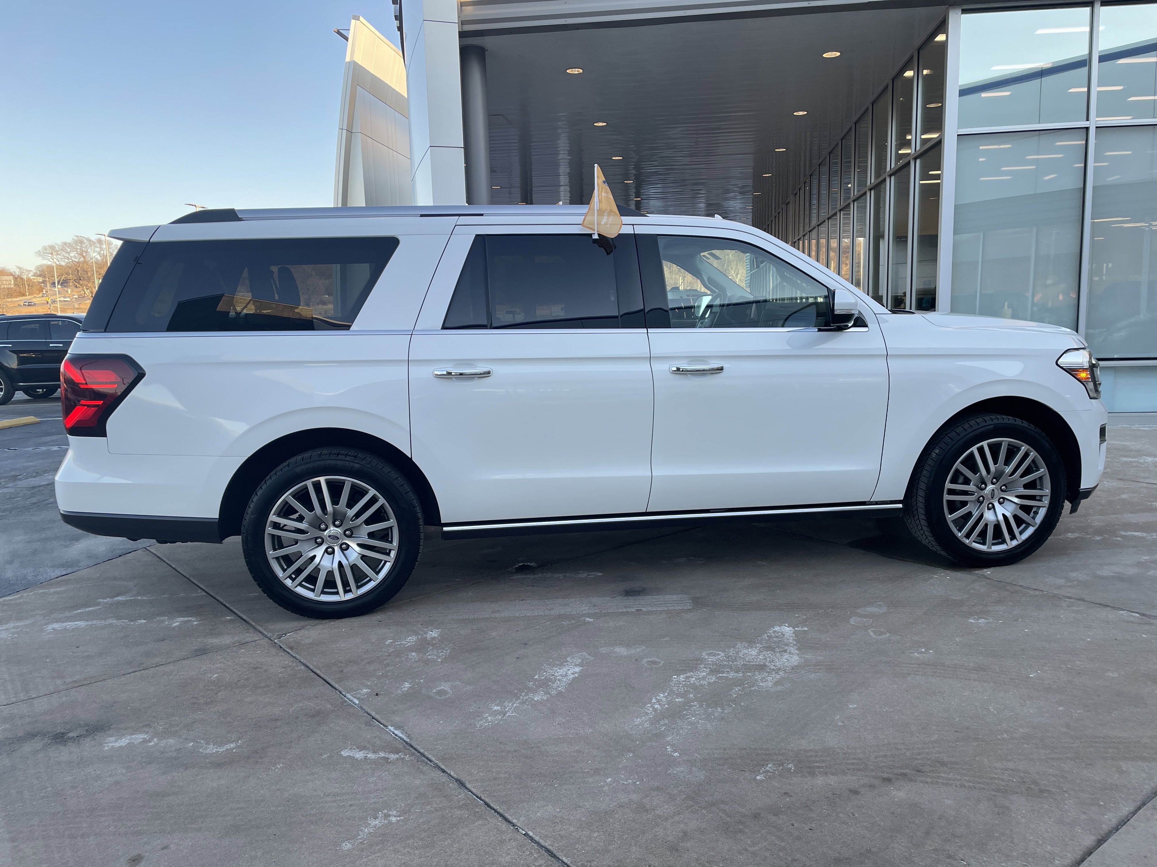 Certified 2022 Ford Expedition Max Limited image 6