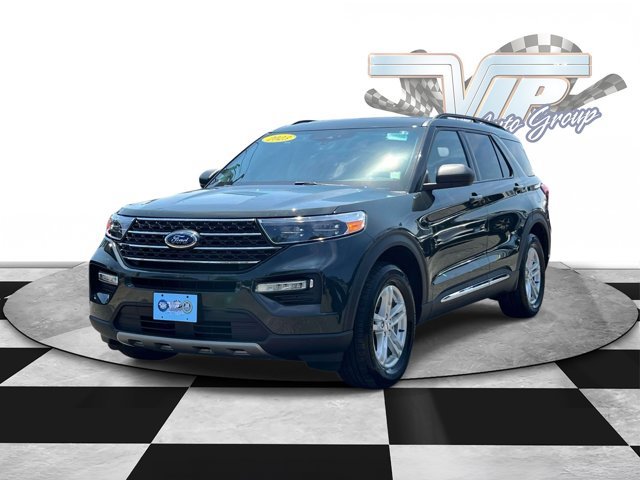Certified 2023 Ford Explorer XLT w/ Equipment Group 202A AWD/4WD image 4