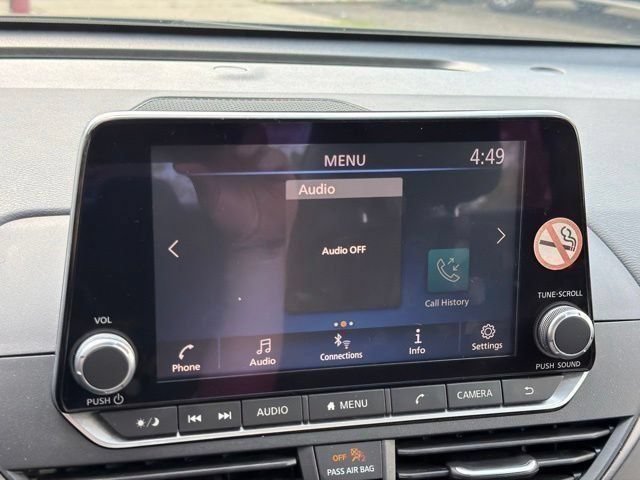 Used 2024 Nissan Altima 2.5 SV FWD image 18