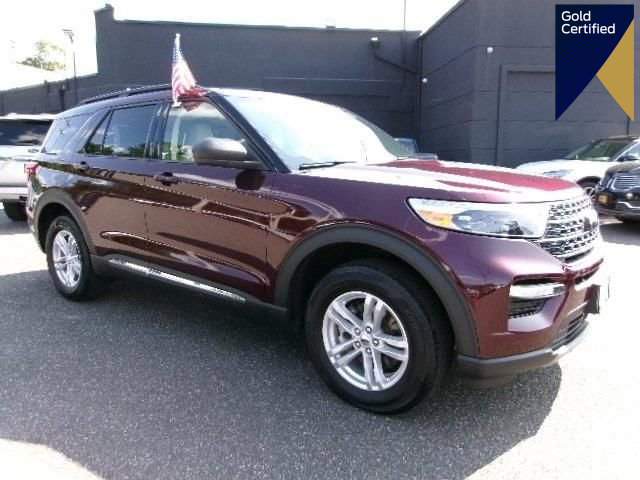 Certified 2022 Ford Explorer XLT w/ Equipment Group 202A