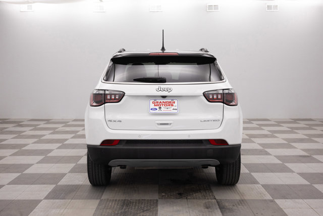 Used 2024 Jeep Compass Limited AWD/4WD image 8