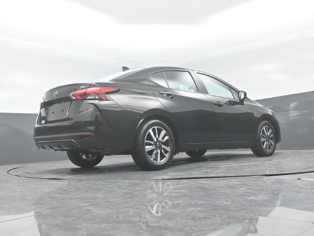 Used 2024 Nissan Versa SV FWD image 21