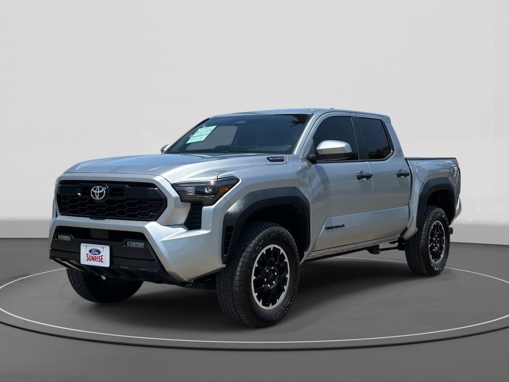 Used 2025 Toyota Tacoma TRD Off-Road AWD/4WD image 1
