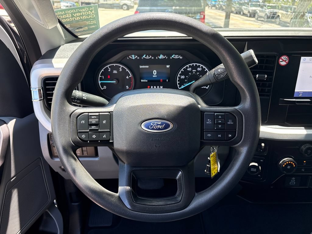 Certified 2025 Ford F250 XLT AWD/4WD image 13