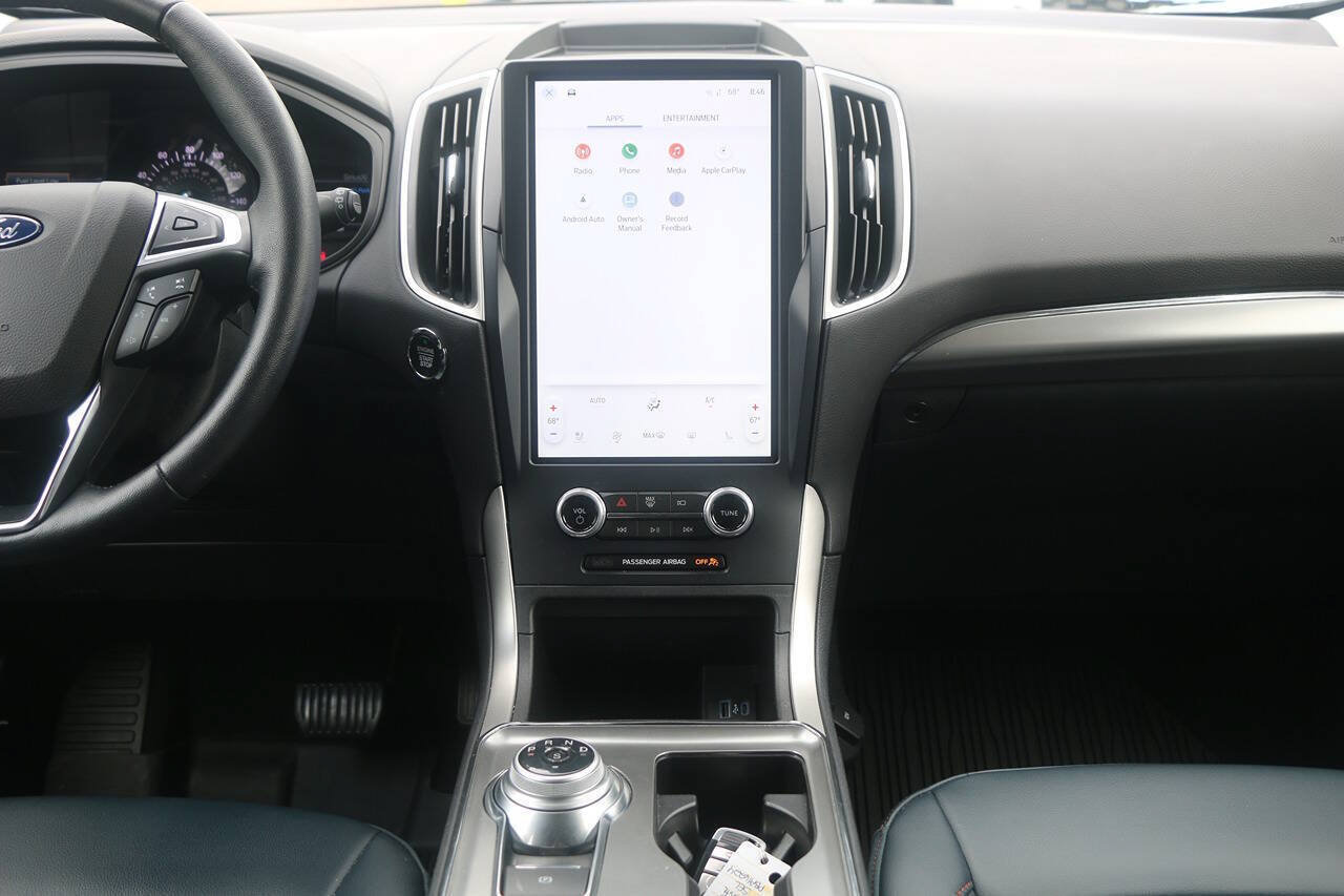 Certified 2023 Ford Edge SEL w/ Sport Appearance Package AWD/4WD image 18