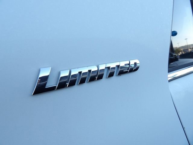 Used 2022 Toyota 4Runner Limited image 18