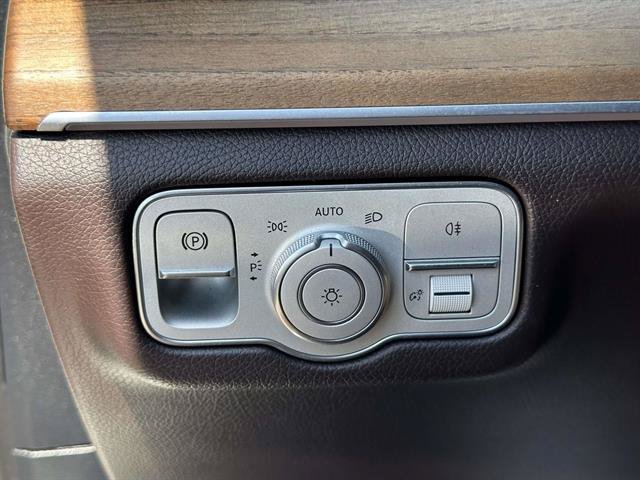 Used 2022 Mercedes-Benz GLE 350 4MATIC image 27