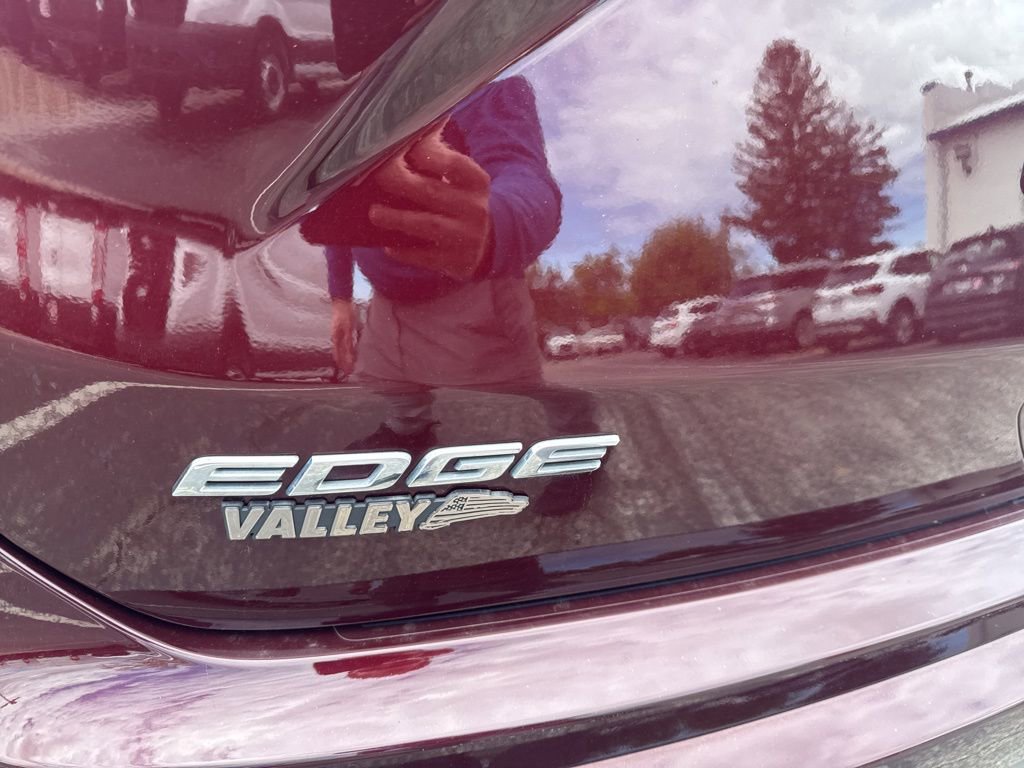 Certified 2020 Ford Edge Titanium w/ Equipment Group 301A AWD/4WD image 56