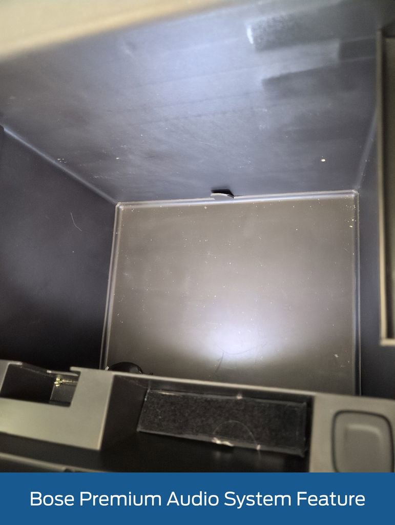 Used 2019 Chevrolet Suburban LT w/ LT Signature Package RWD image 40