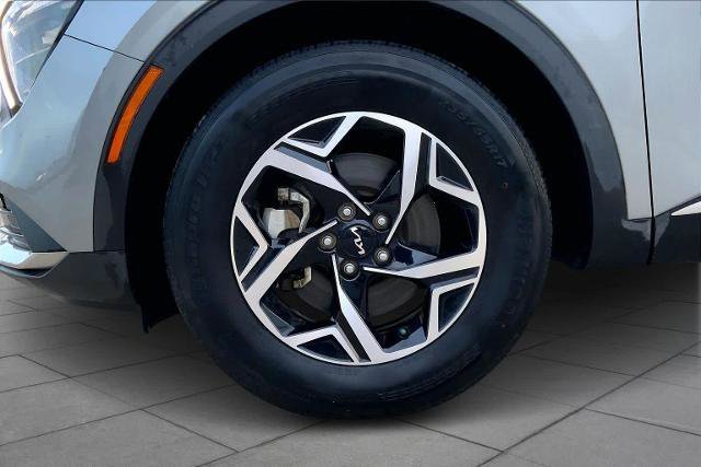 Used 2023 Kia Sportage LX image 12