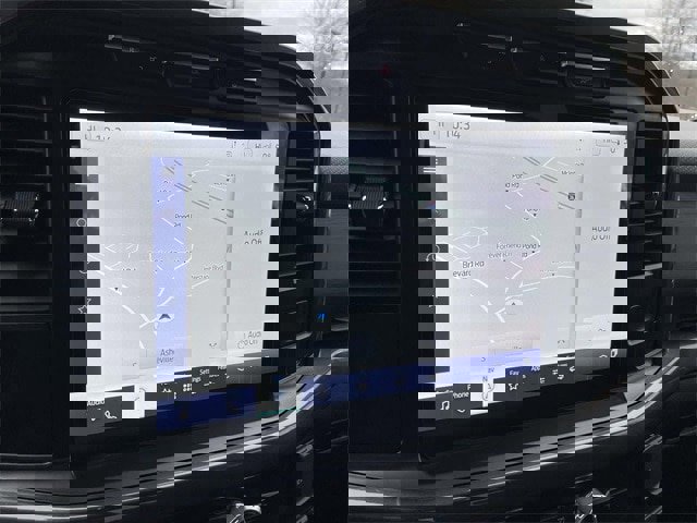 Certified 2022 Ford F150 XLT w/ Equipment Group 302A High image 26