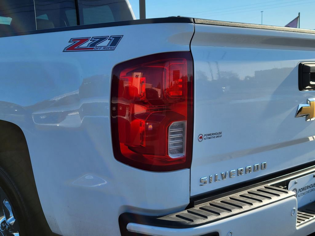 Used 2017 Chevrolet Silverado 1500 LTZ Z71 w/ LTZ Plus Package image 10