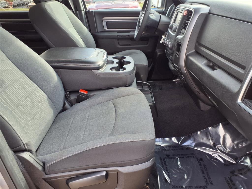 Used 2024 RAM 1500 Classic Warlock image 27