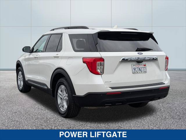 Certified 2022 Ford Explorer XLT RWD image 3