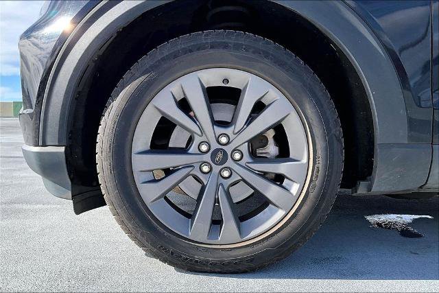 Certified 2021 Ford Explorer XLT w/ Equipment Group 202A RWD image 8