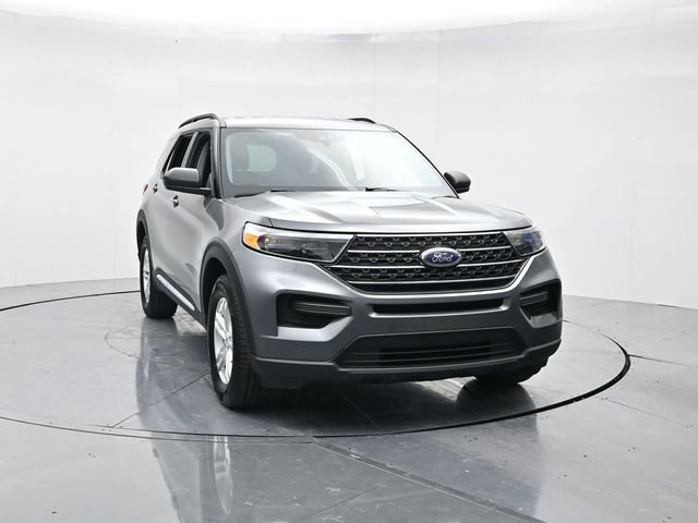 Certified 2023 Ford Explorer XLT image 4